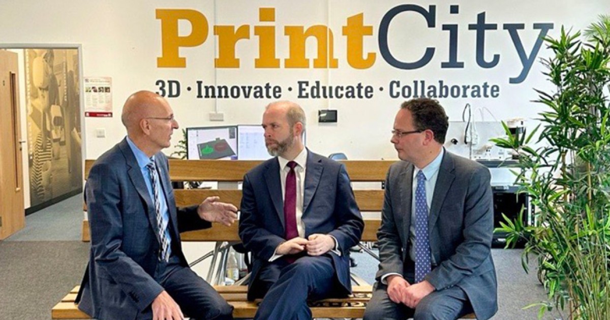 Jonathan Reynolds MP visits Manchester Met to explore University’s role in shaping UK’s economic future