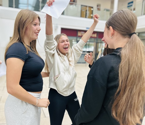 Alana Mallinson at North Chadderton School 