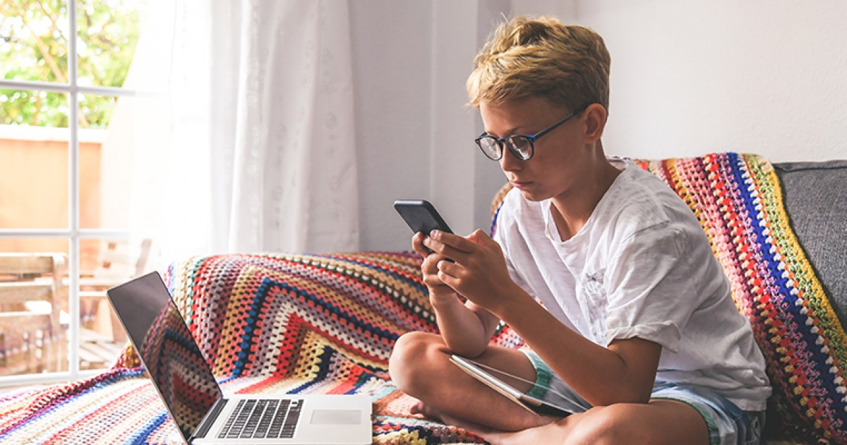 A parents’ guide to keeping kids safe online in the summer holidays