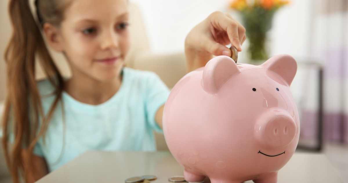 What does pocket money teach children? It can offer social as well as financial education