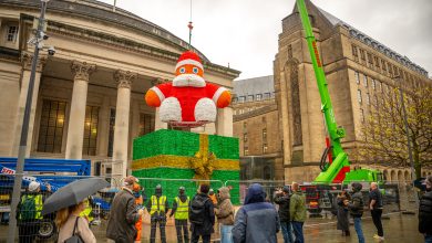 Zippy is back! Brand-new Zippy Santa lands in St Peter's Square to help Manchester celebrate Christmas
