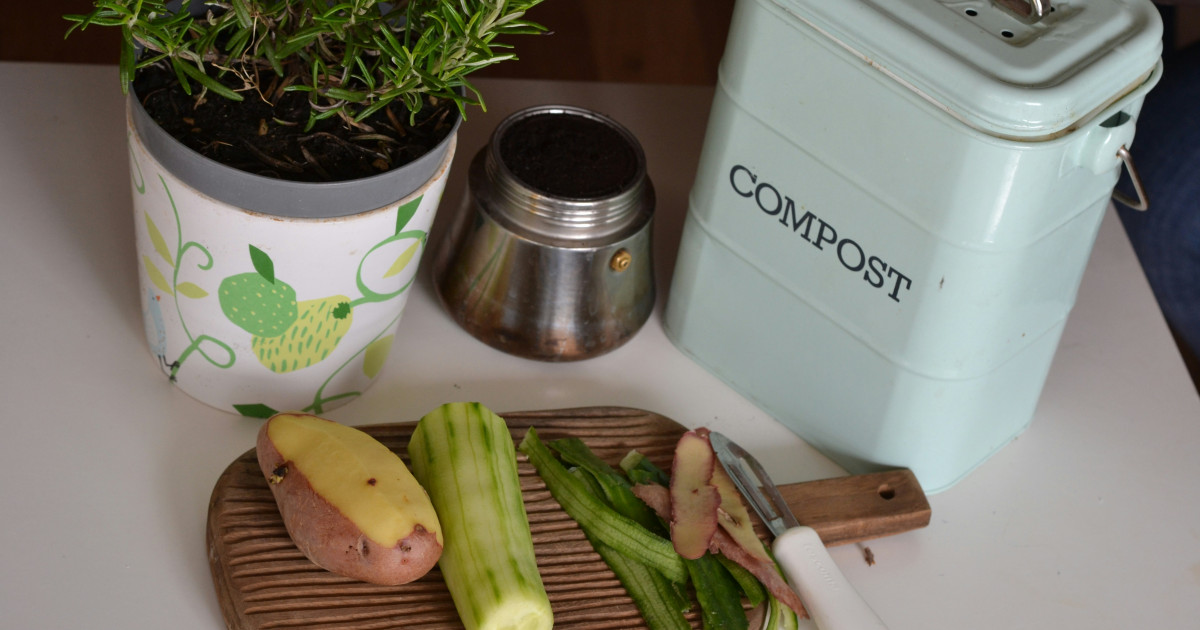 Food waste at Christmas: why prevention, not recycling, is the real gift to the planet