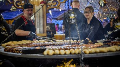 Manchester's Christmas Markets end on Monday - last chance to visit and grab your 2025 Christmas mug!